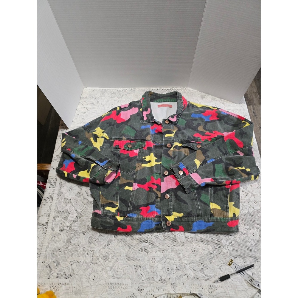 Signature 8 Multi Color Camo Denim Jacket Women Small Cropped Trucker